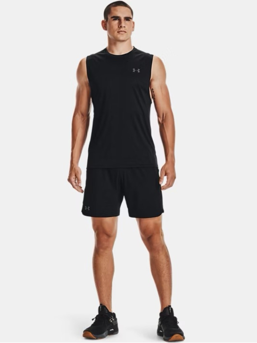 Under Armour Men’s Black Performance Sleeveless Tank 0015